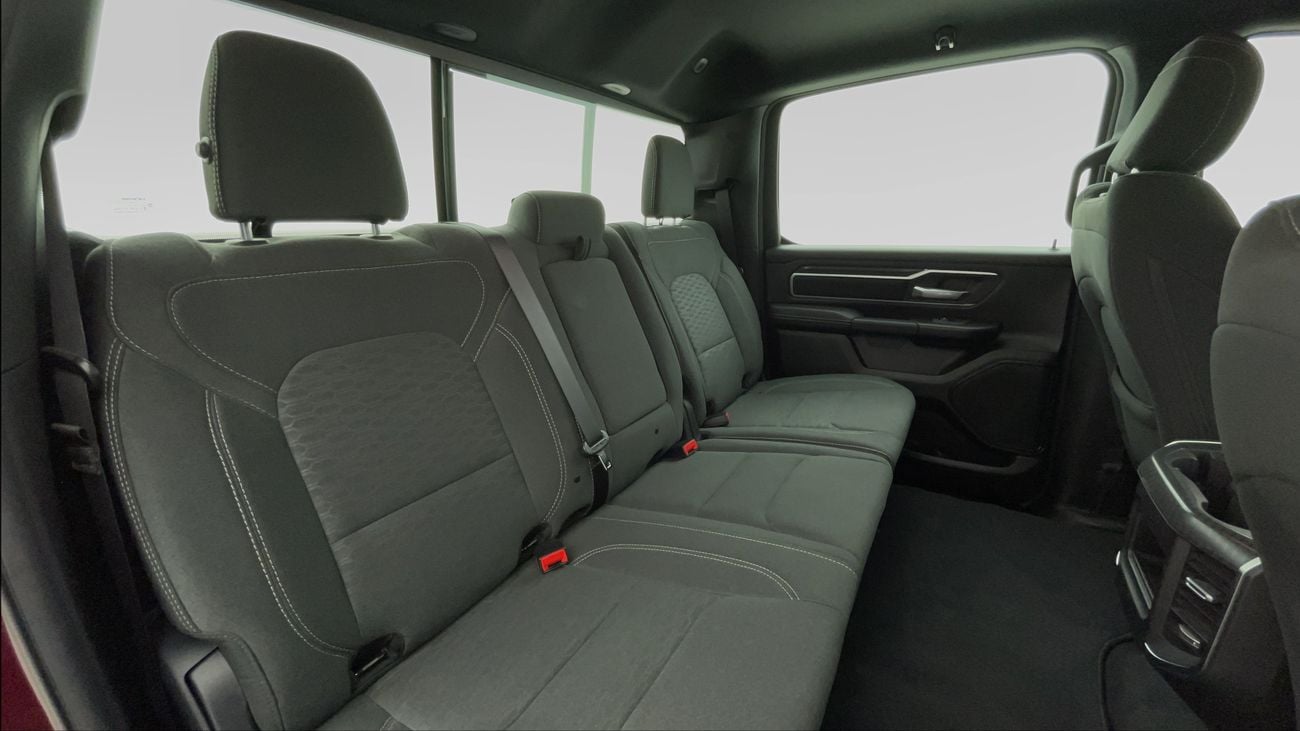 رام 1500 BIGHORN 3 | بدون دفعة مقدمة | اختبار القيادة في المنزل