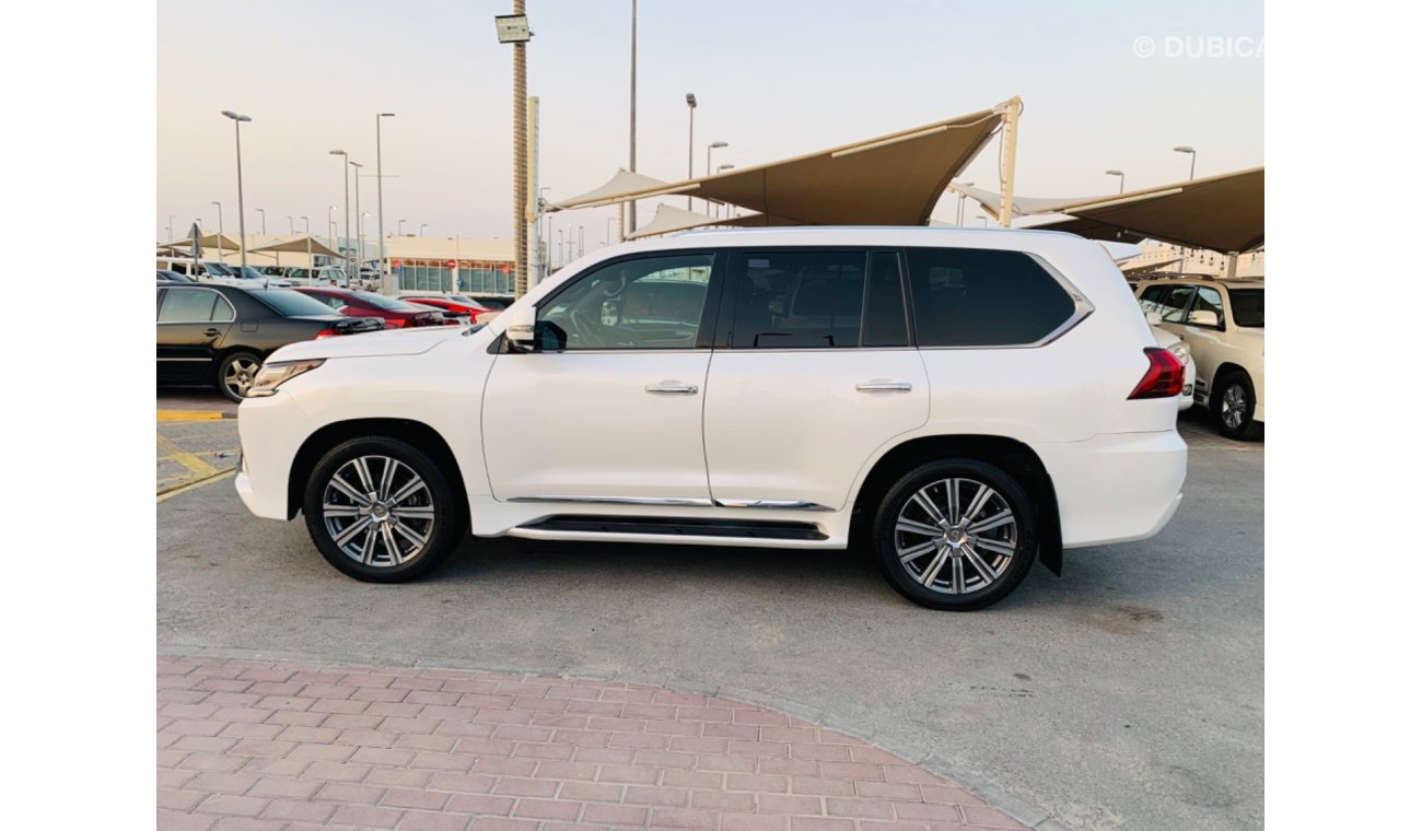 Lexus LX570