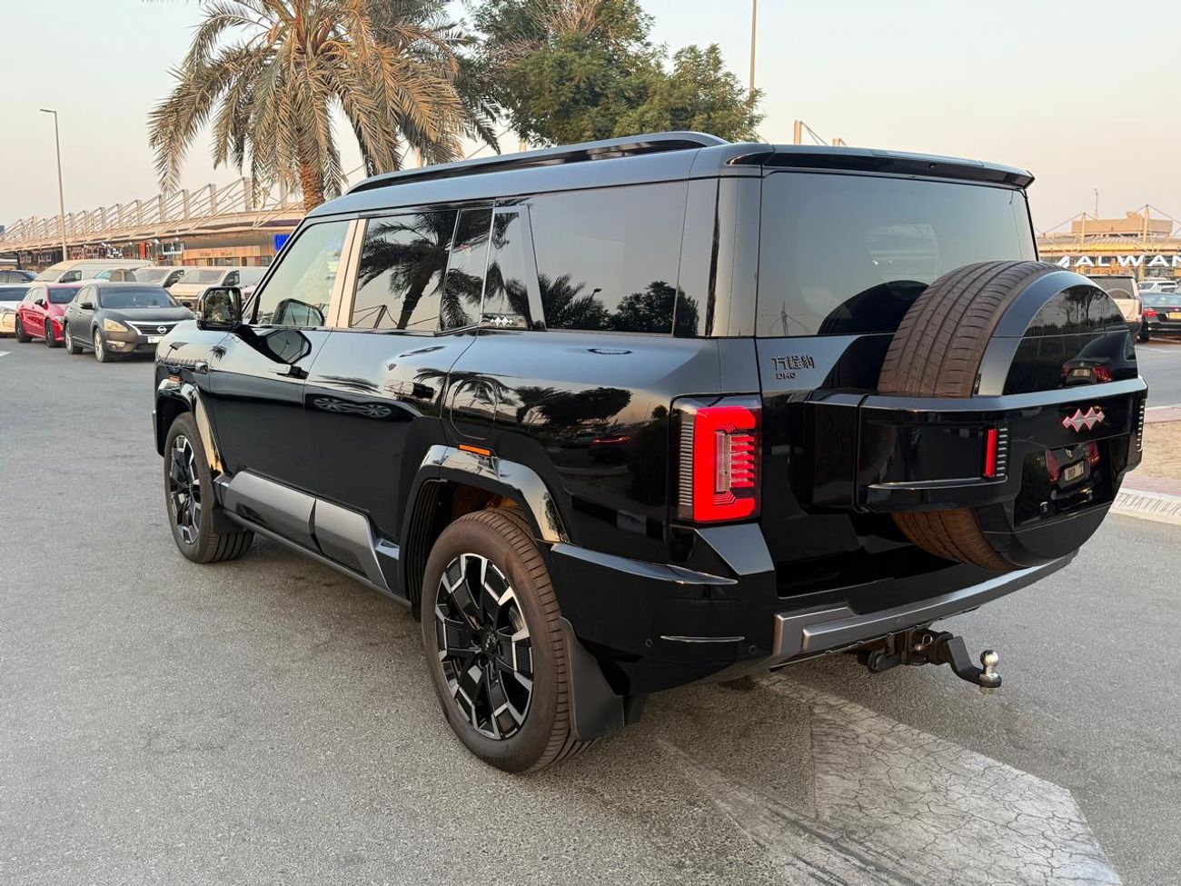 BYD Leopard 8 Smart and Brave Flagship Edition (7 Seats)