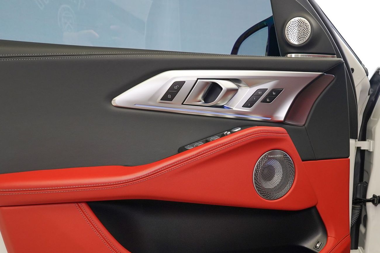 بي أم دبليو XM