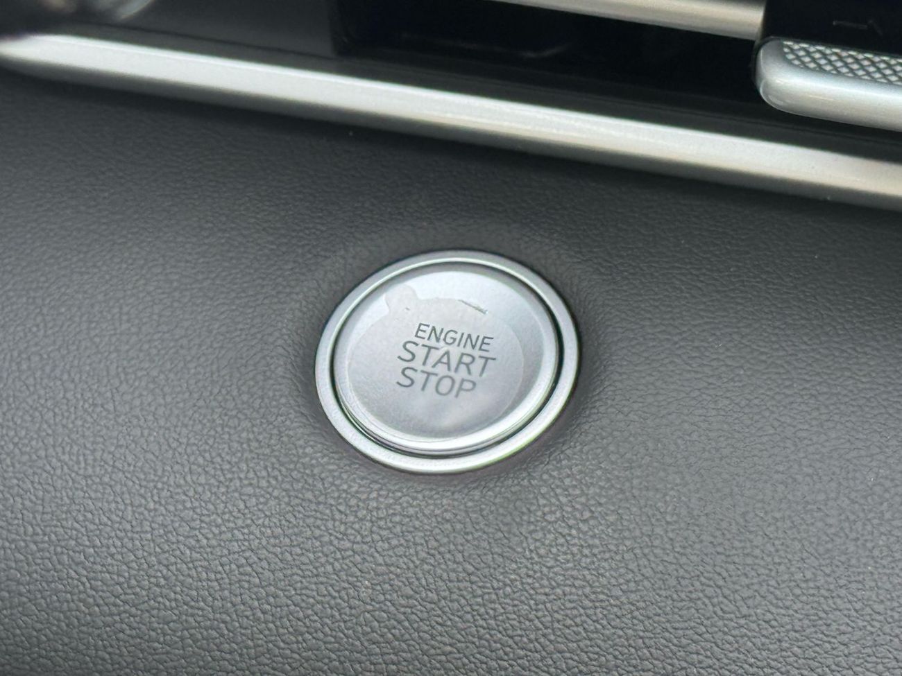 Hyundai Elantra Comfort 1.5L Petrol 2025 Export Price @ 44,000 AED