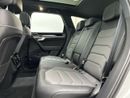 Volkswagen Touareg Touareg R-Line + (Ref#00130) - 42,100 AED SAVINGS from New Car