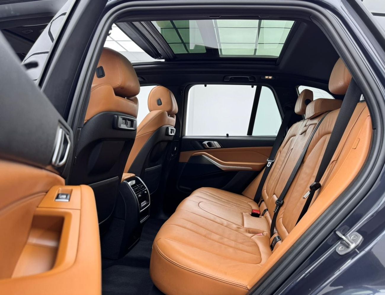 BMW X5 2022 BMW X5 xDrive40i M-Sport, 2027 BMW Warranty + Service Pack, Excellent Condition, GCC