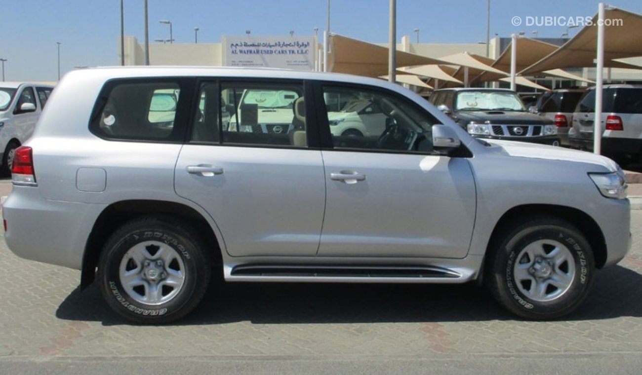 Toyota Land Cruiser 4.5L Diesel GXR Basic Auto (Export Outside GCC Countries Only)