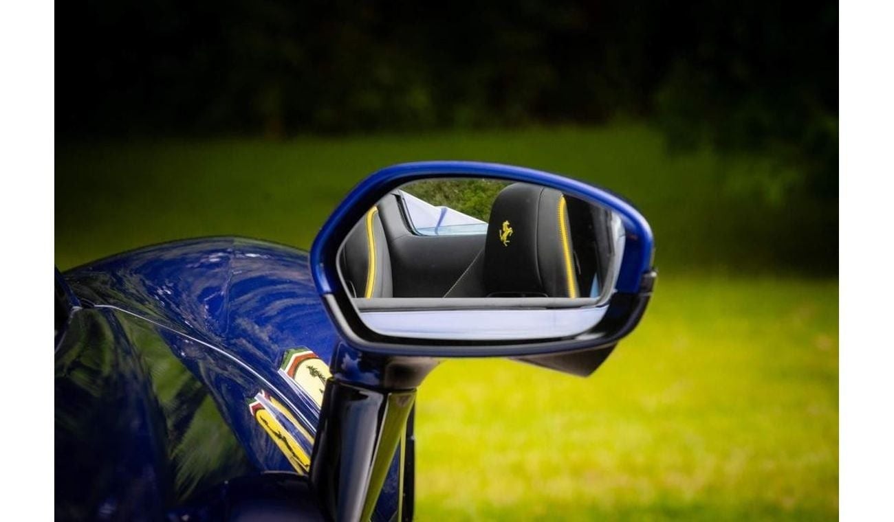 فيراري SF90 سبيدر 4.0T V8 7.9kWh F1 DCT RIGHT HAND DRIVE