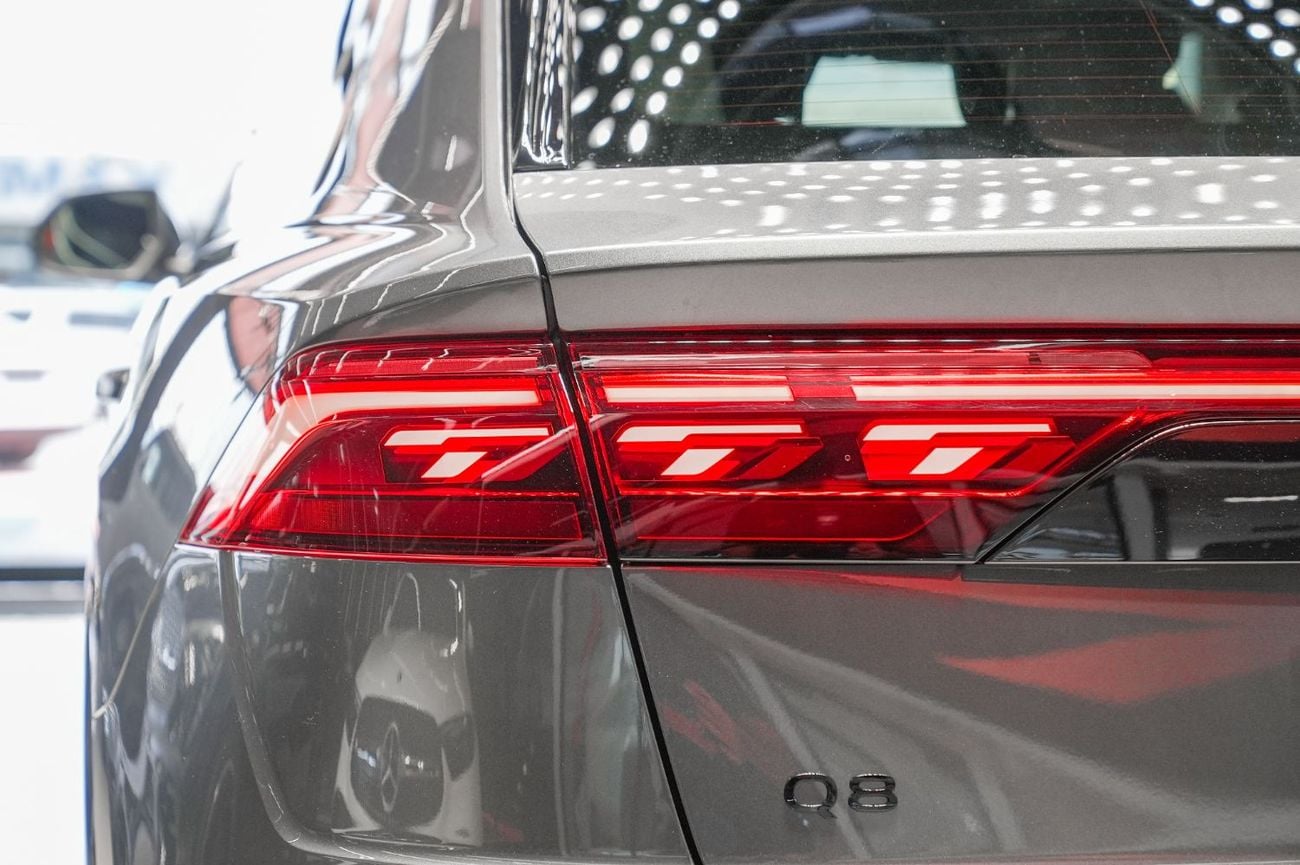 Audi Q8 etron AUDI Q8 S-LINE SPORT 2025 NEW