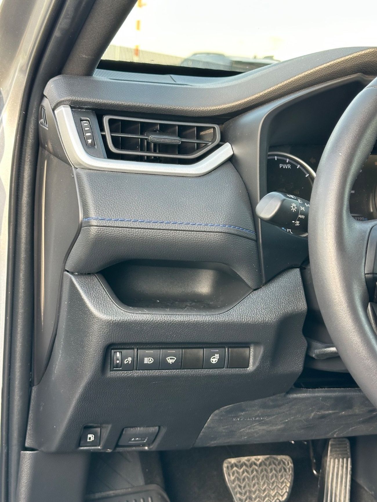 تويوتا راف ٤ Hybrid SE Push start 2022