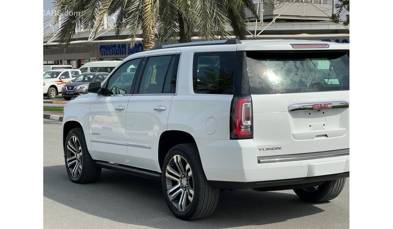 GMC Yukon Denali AGENCY SERVICE MINT IN CONDITION