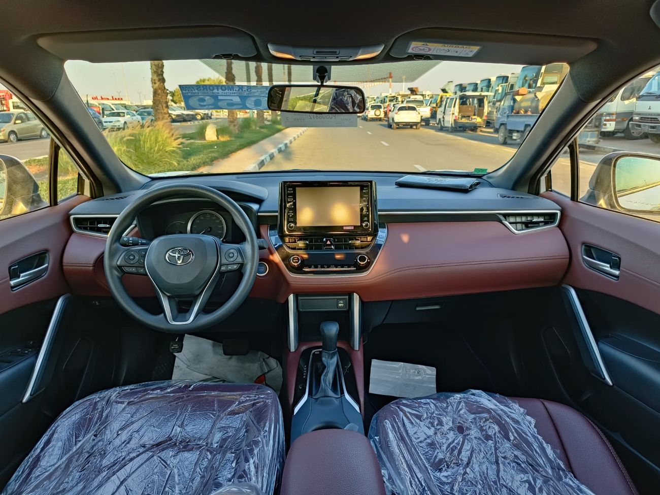 Toyota Corolla Cross 1.8L HYBRID / LEATHER SEATS / DVD+CAMERA / SUNROOF  (CODE #508872)