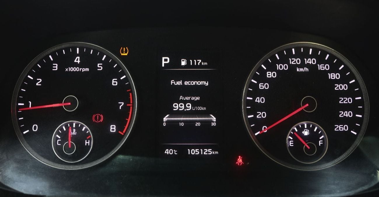 Kia K5 LX ACCIDENTS FREE - GCC - ENGINE 2000 CC - PERFECT CONDITION INSIDE OUT