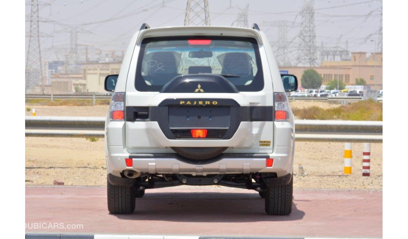 ميتسوبيشي باجيرو GLS 3.8L PETROL 7 SEAT   AUTOMATIC