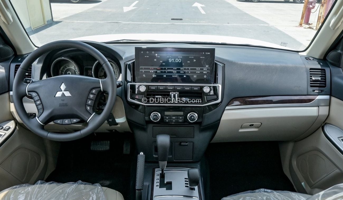 ميتسوبيشي باجيرو GLS