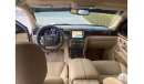 Lexus LX570 exus LX 570 model 2011  G cc full options accident free original pant very very good condition clean