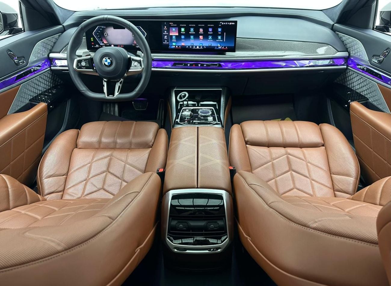 بي أم دبليو 760i 2024 BMW 760i xDrive M-Sport, 2028 BMW Warranty and Service Pack, BMW Service History, GCC