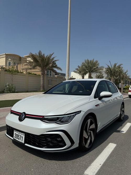 فولكس واجن جولف GTI