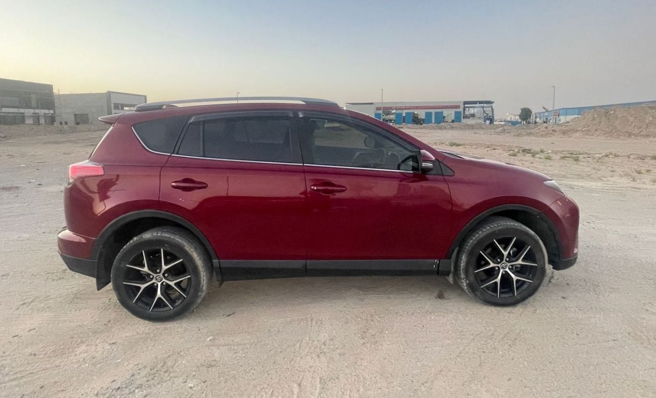 Toyota RAV4 ADVENTURE petrol ,2.5 liter ,right hand drive ,only for export available