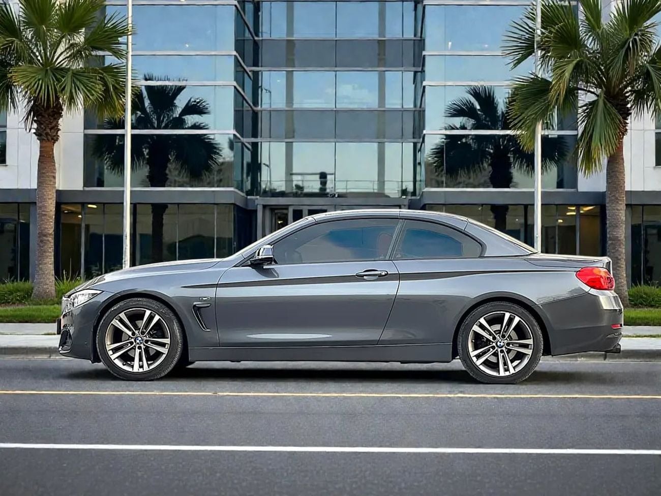 BMW 420i | 420I | HARDTOP | CONVERTIBLE | 2.0L T.C | 4-CYLINDERS | | GCC | LESS DRIVEN