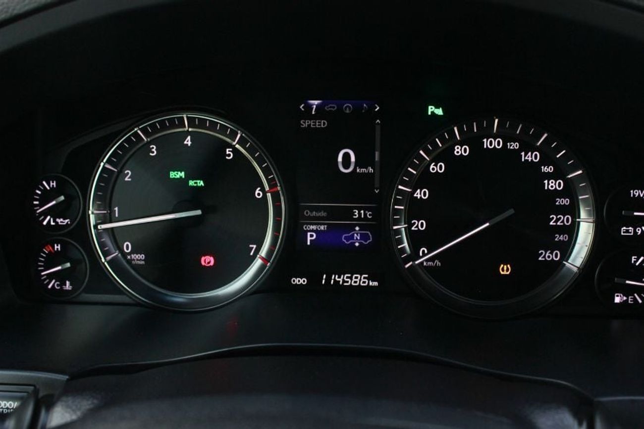Lexus LX570 Platinum 5.7L,GCC