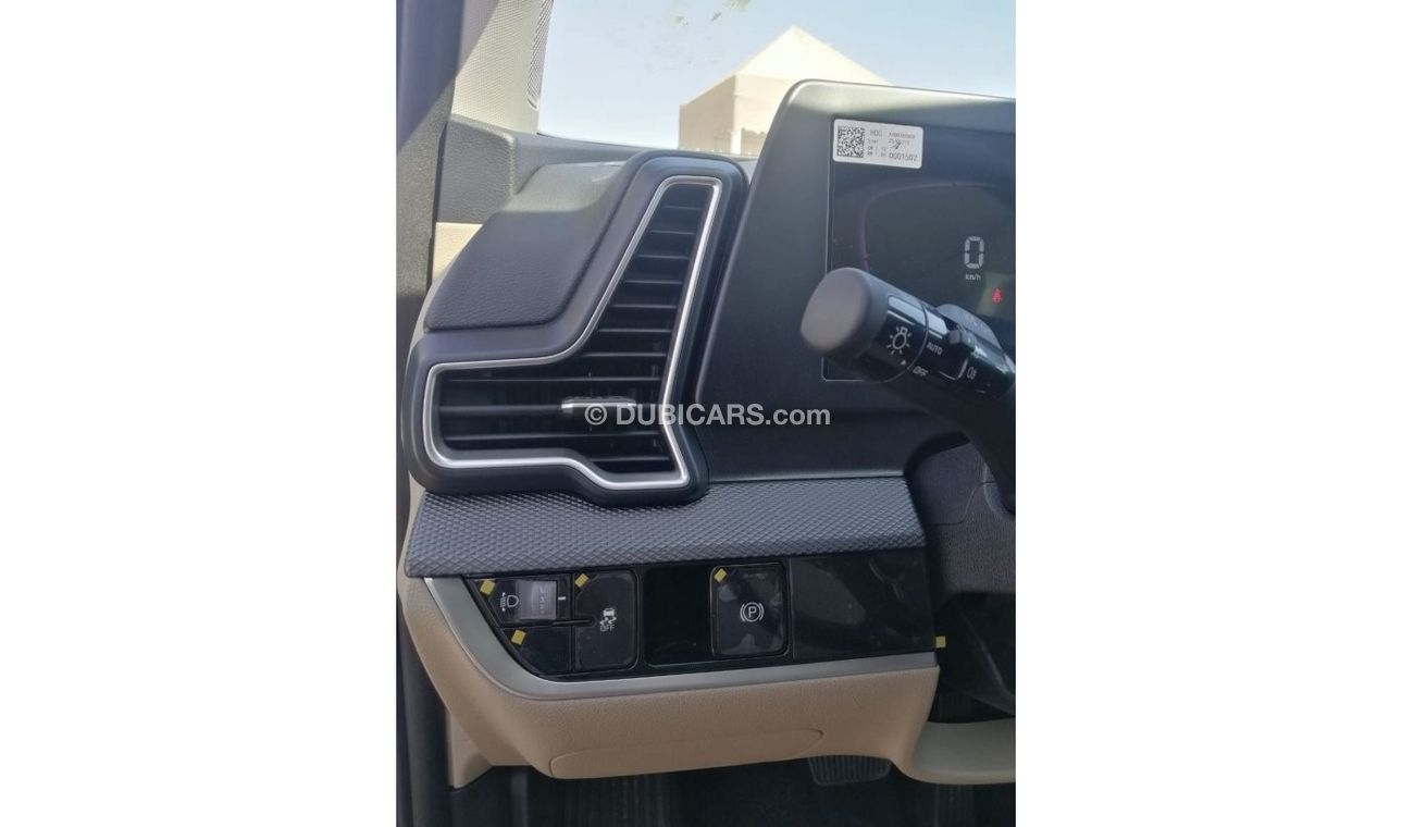 كيا سبورتيج SUN ROOF  BUSH START - REMOTE START ENGINE -SCREEN CAMERA