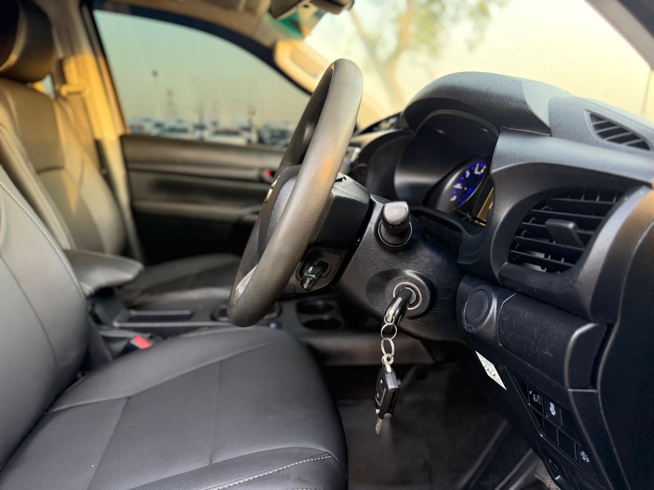 Toyota Hilux 2019 | 2.8L DIESEL | AT | RHD | BULL BAR | SPORTS BAR