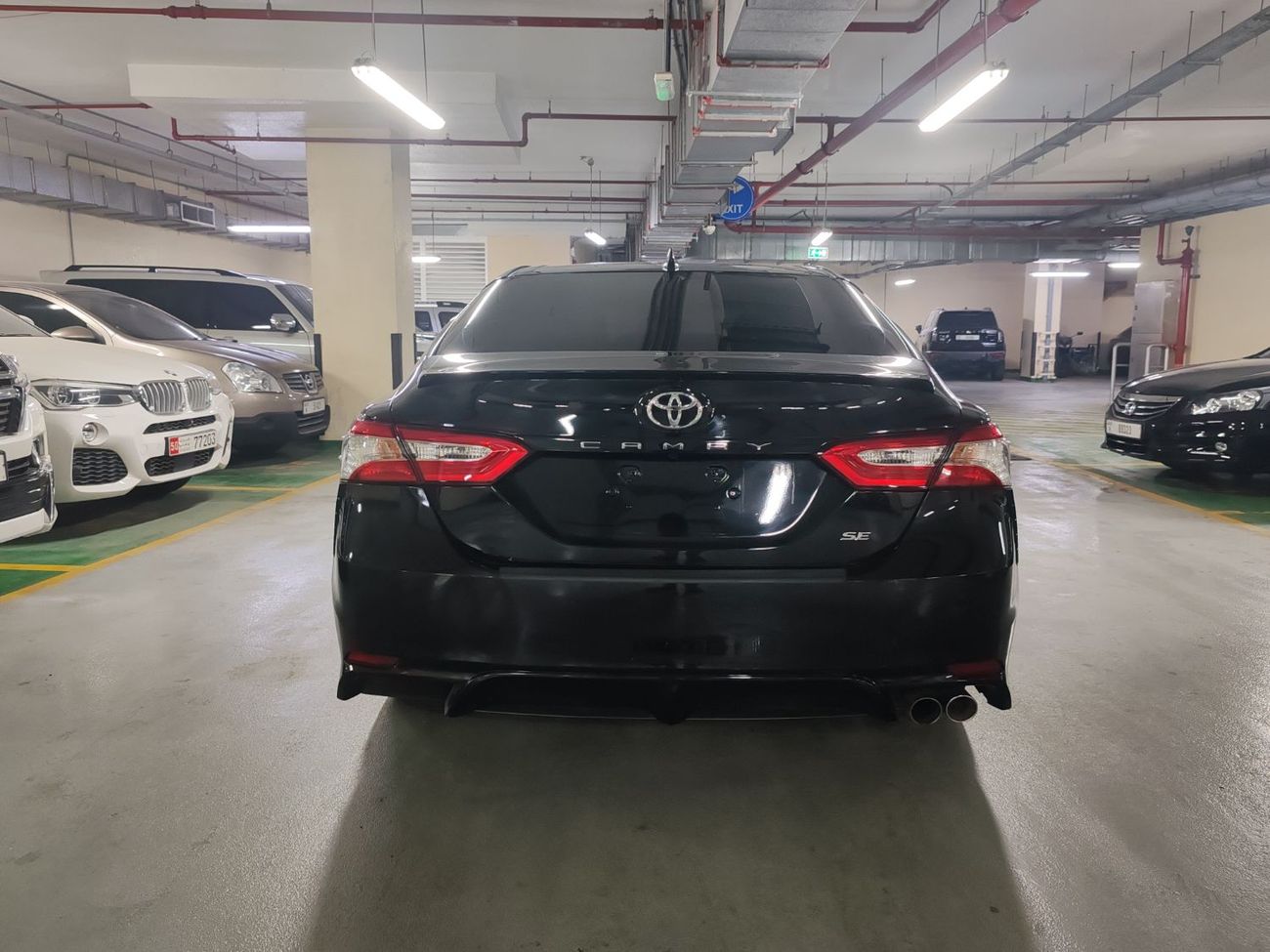 Toyota Camry SE 2.5L (181 HP)