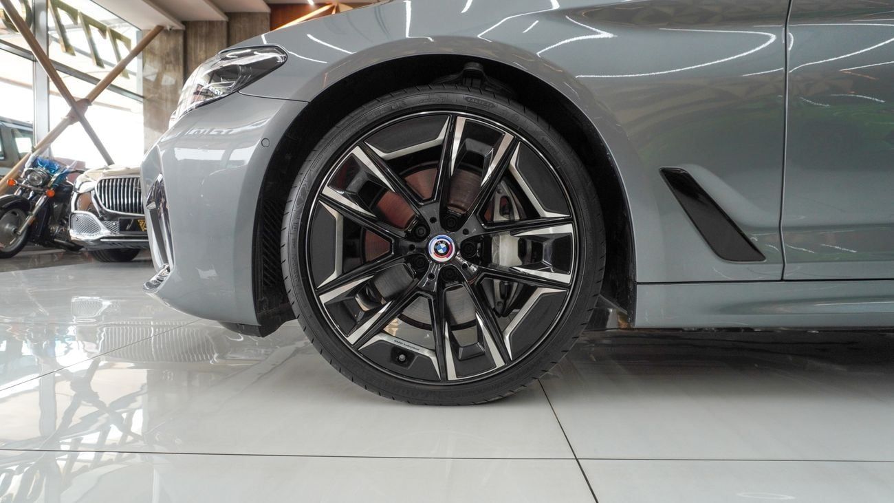 BMW 540i X DRIVE M Sport Package