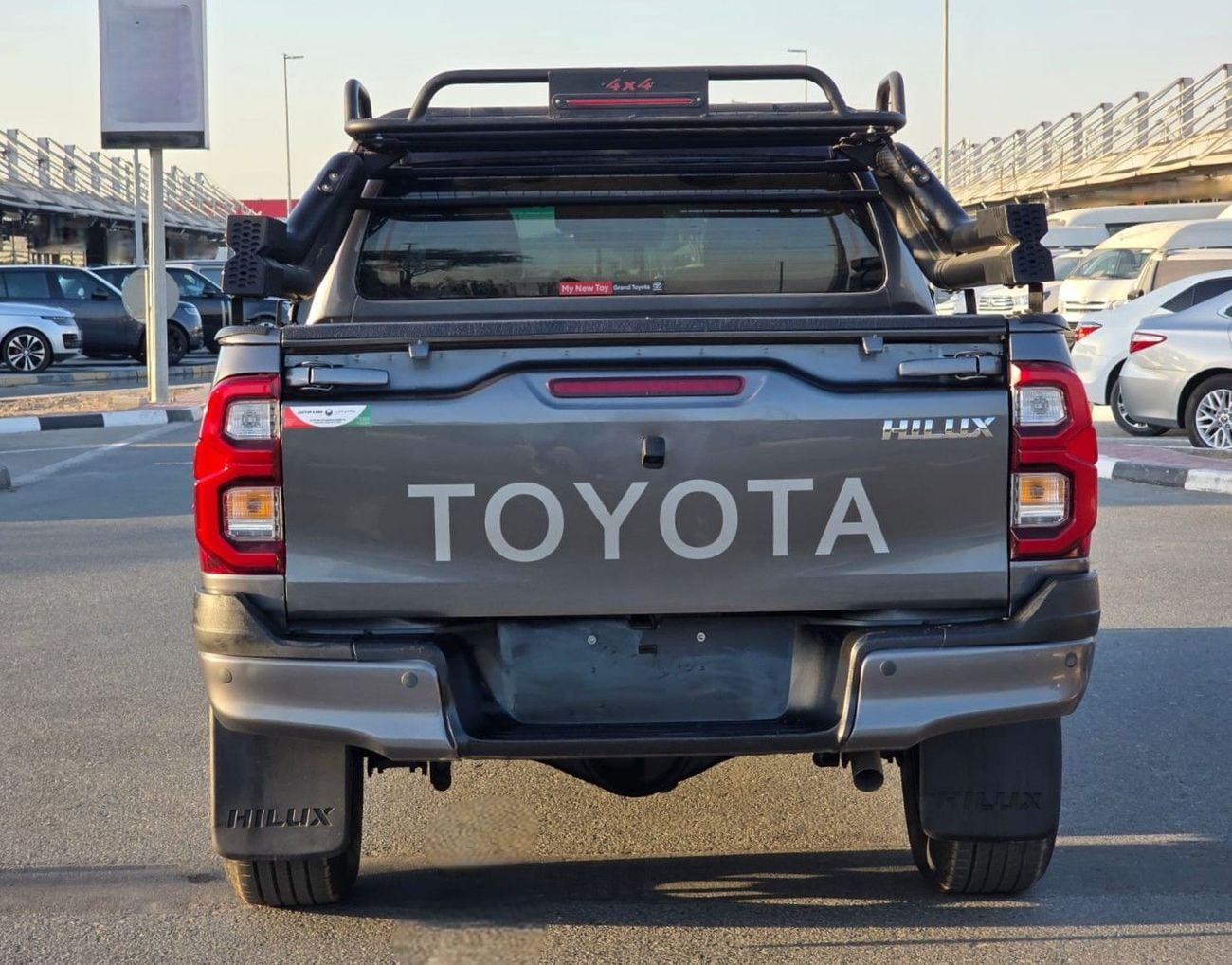 Toyota Hilux DOUBLE CABIN | RHD | 2021 | 2.8L DIESEL ENGINE | AUTOMATIC TRANSMISSION | NUDGE BAR
