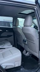 Toyota Highlander 2019 Toyota Highlander XLE 4x4 AWD Full option Sunroof Push Start 7 Leather Seats