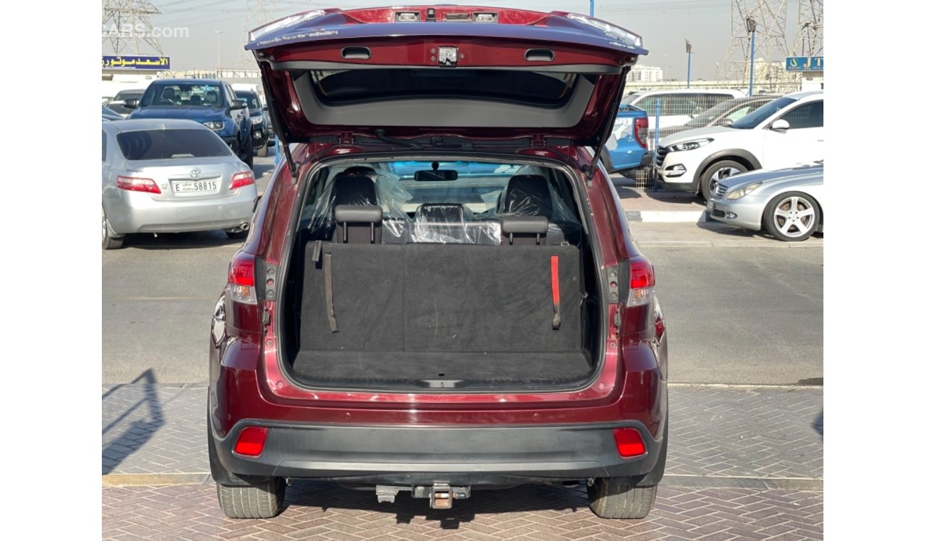 تويوتا كلوجير Toyota Kluger Petrol engine model FEB/2014 maroon color 7 seater  with push start and leather seats