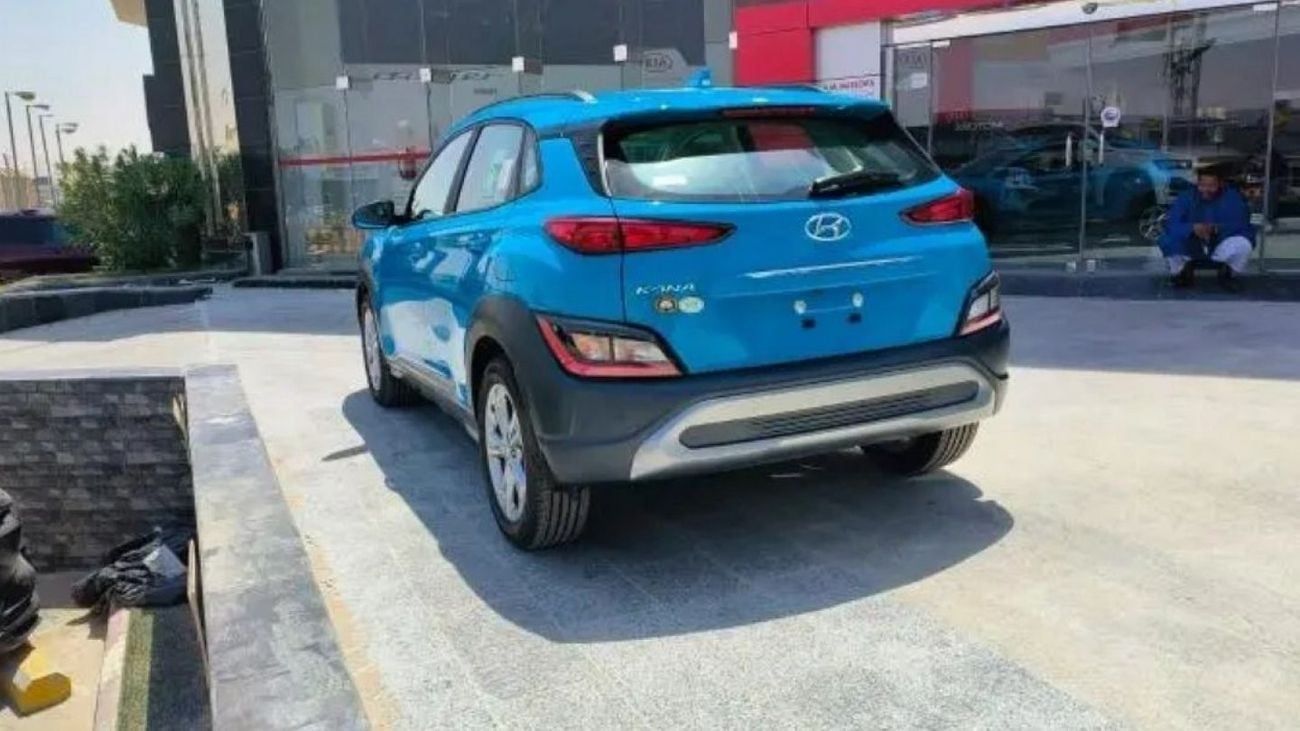 هيونداي كونا Comfort 2000cc Petrol FWD Wheels 17' Sunroof , Smart Entry , Remote starter , Screen