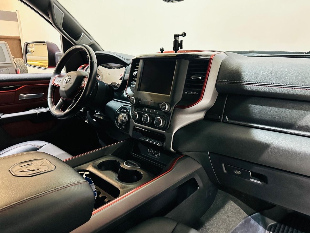 رام 1500 Rebel 5.7L Double Cab Utility