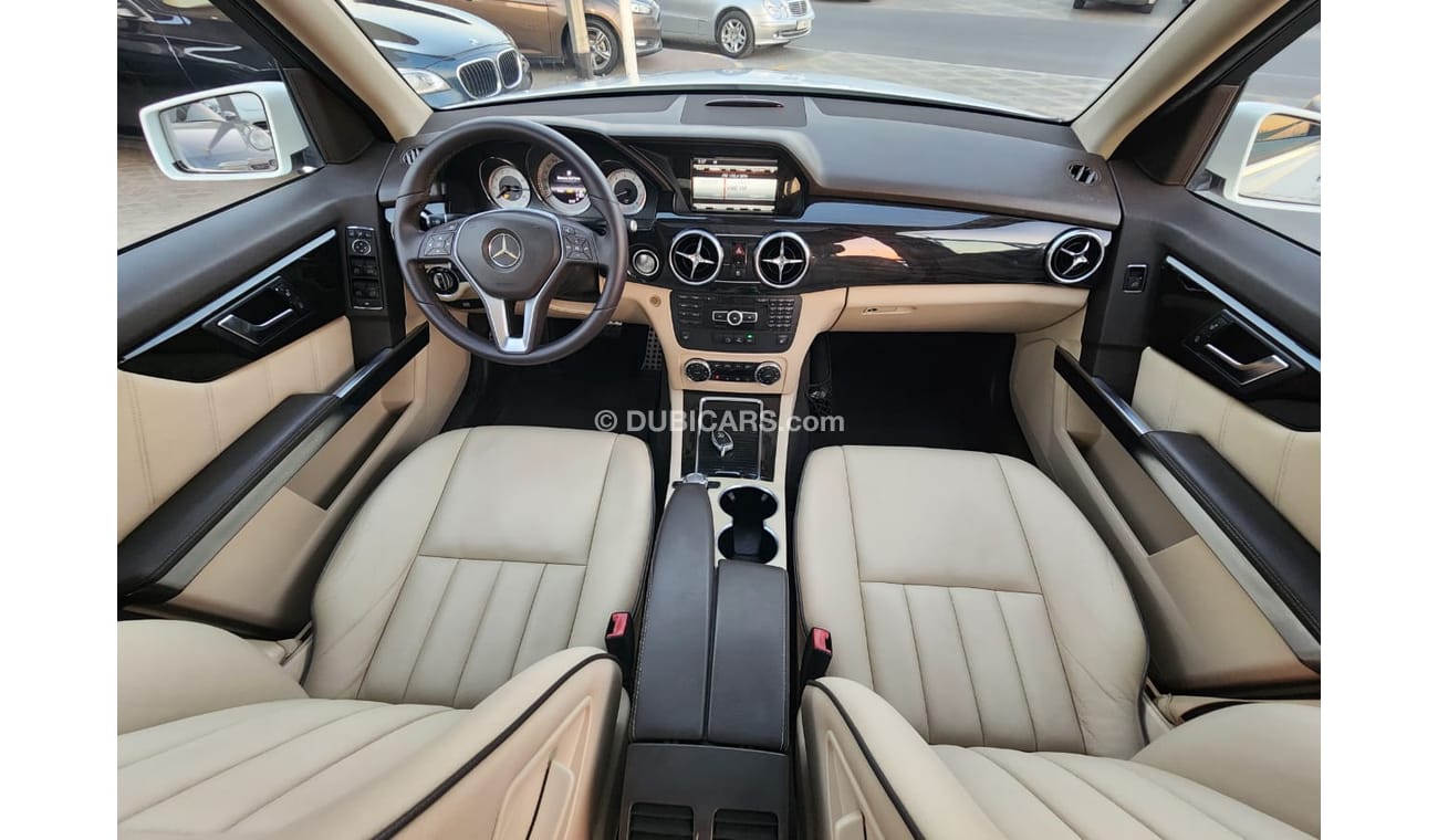 مرسيدس بنز GLK 350 Mercedes GLK 350 _GCC_2013_Excellent Condition _Full option