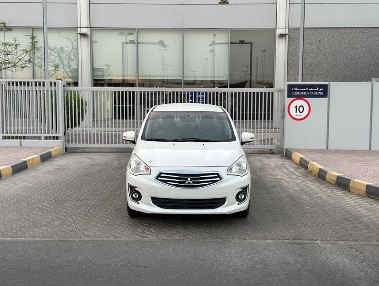 Mitsubishi Attrage GLX Mid GCC