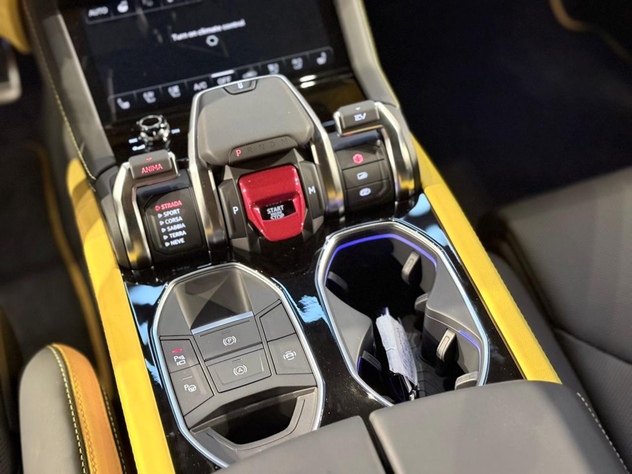 Lamborghini Urus 2025 LAMBORGHINI URUS SE BRAND NEW KOREAN SPECS FOR EXPORT STD 4.0T V8