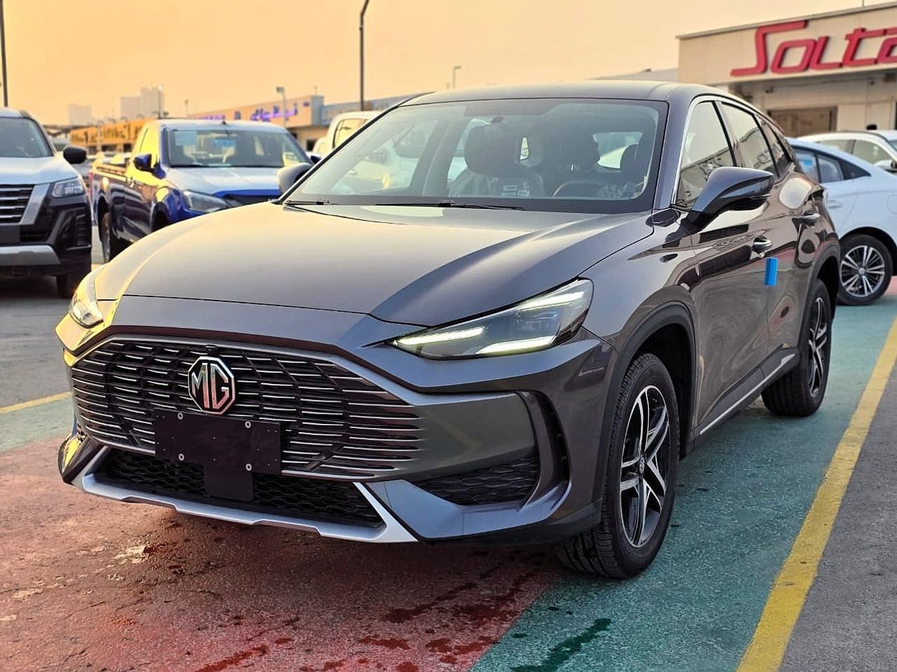 MG One MG One 1.5l COM SUV FWD Grey Color 2024