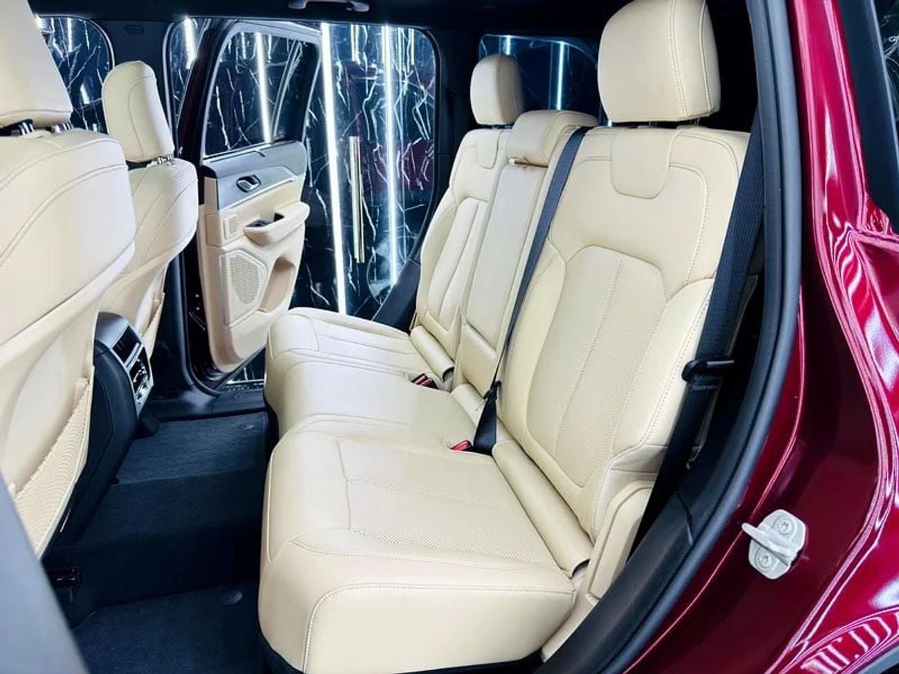 جيب جراند شيروكي Limited 3.6L