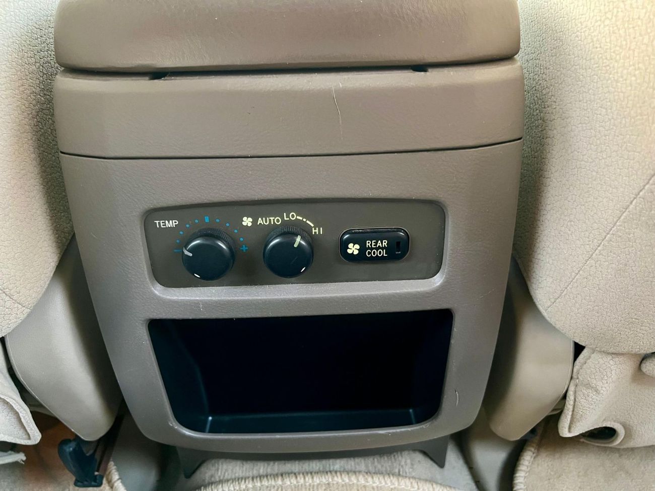 Toyota Prado VX 4.0L GCC fast owner