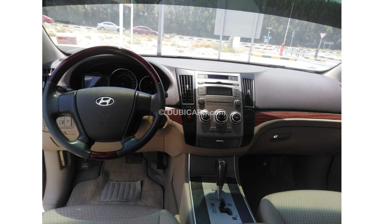 Hyundai Veracruz Hyundai veracruz 2011 gcc,,, full Automatic,,, free accedant