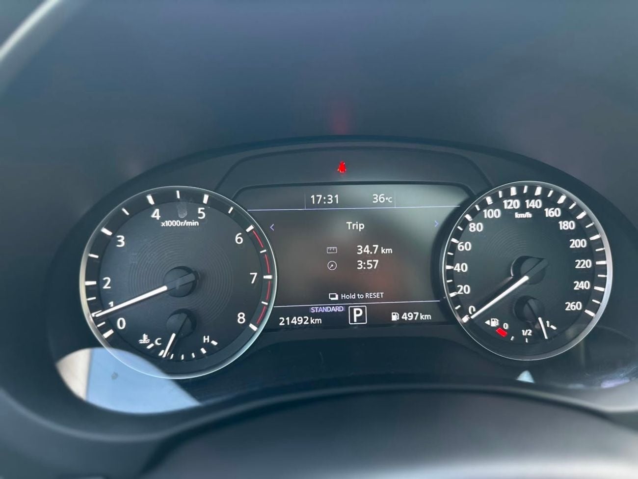 إنفينيتي QX50 LUXE