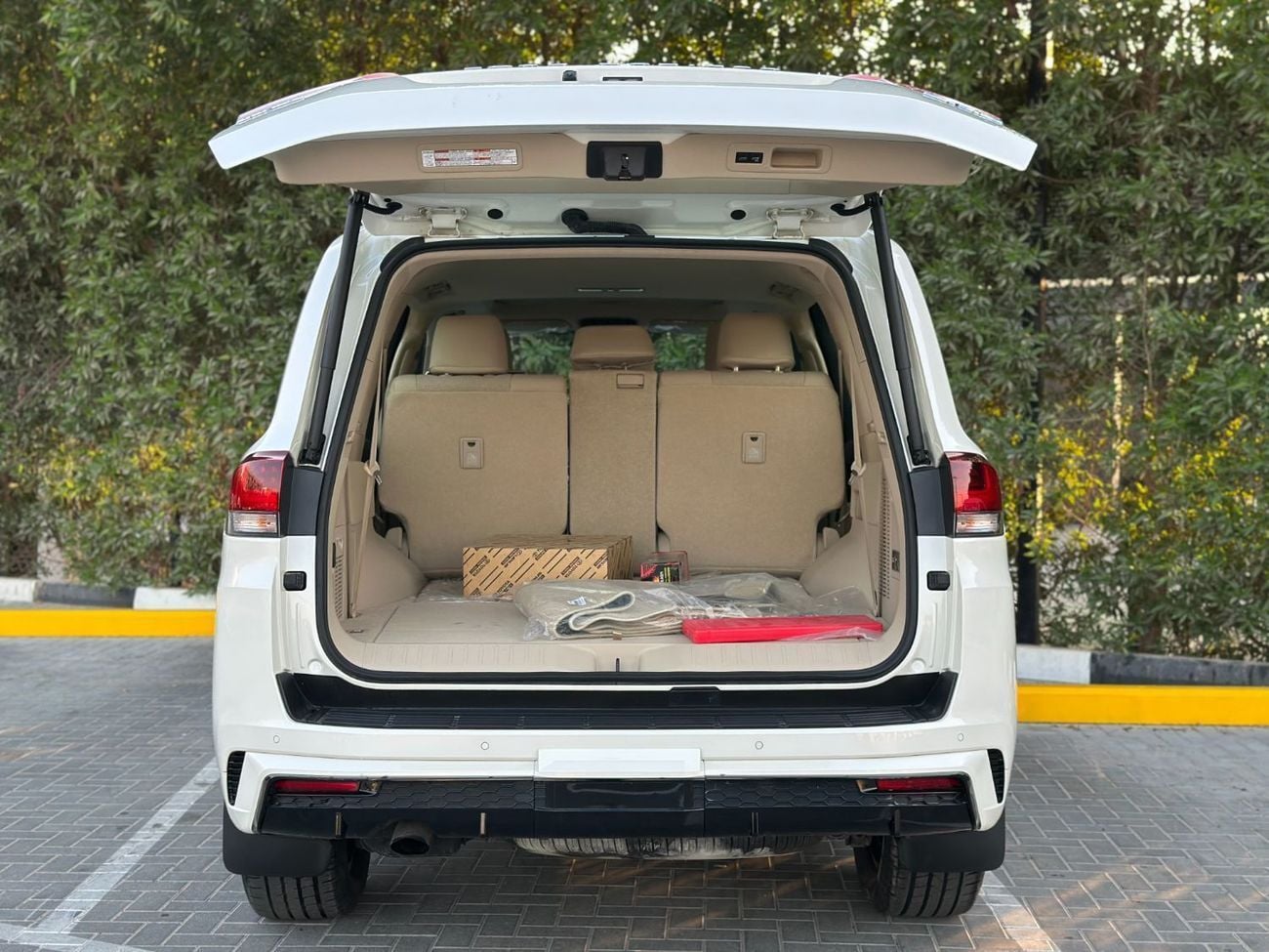 Toyota Land Cruiser GXR | Brand New | Only For Export