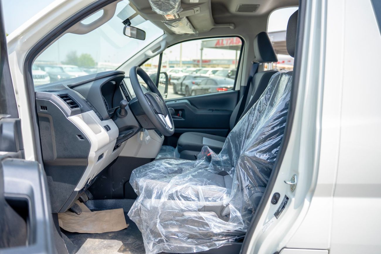 تويوتا هاياس DLS -High Roof Commuter 2.8L M/T