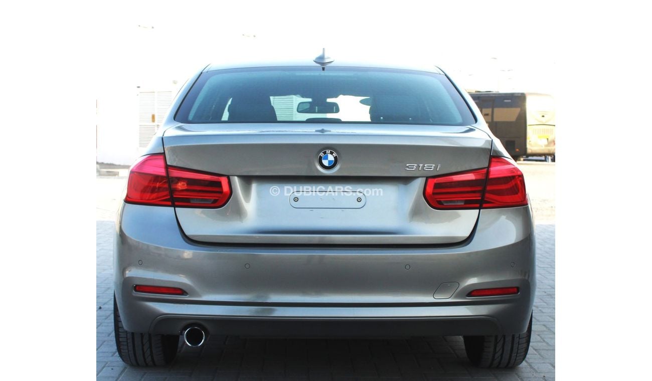 BMW 318i Exclusive BMW I318 GCC 2018 in excellent condition