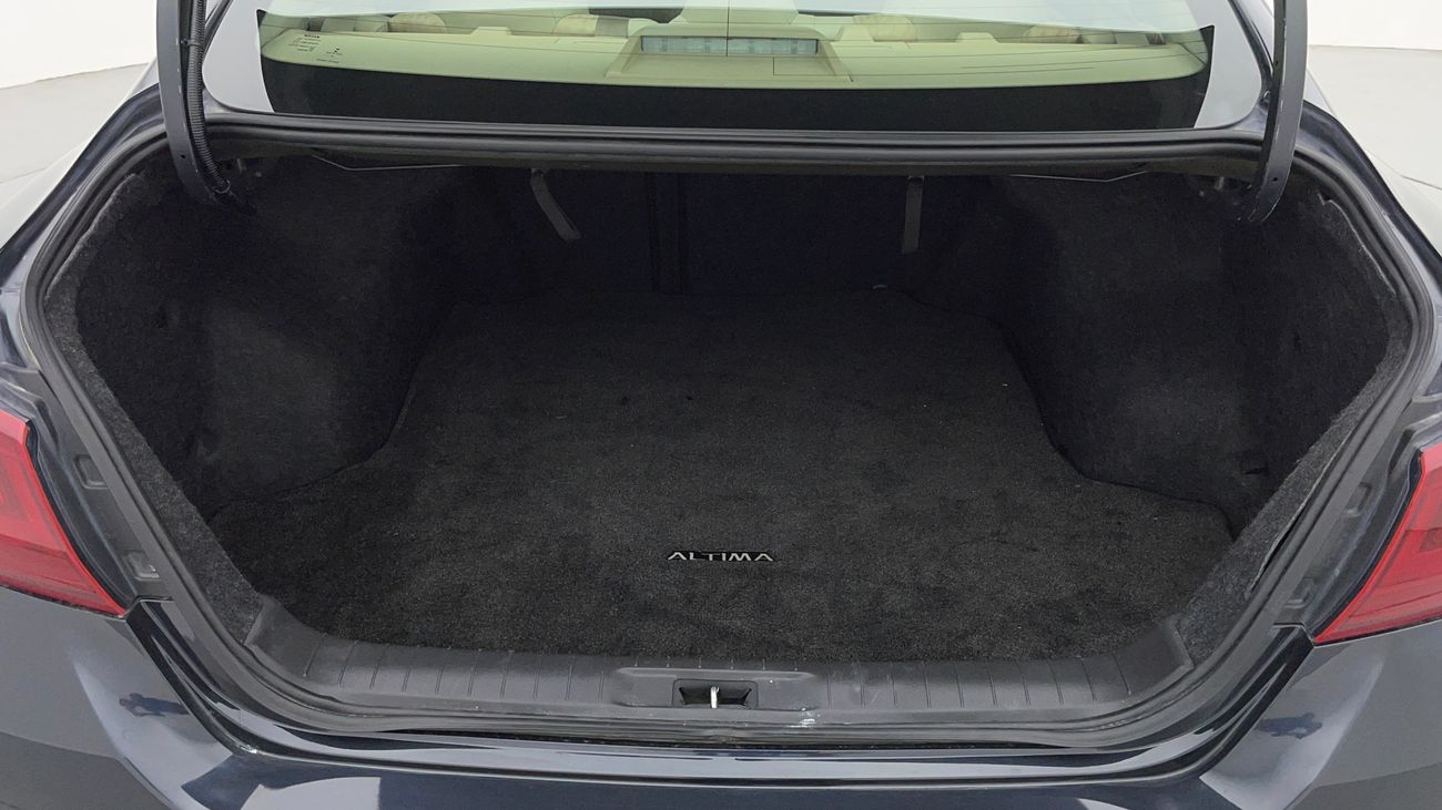 نيسان ألتيما SV 2.5 | بدون دفعة مقدمة | اختبار قيادة مجاني للمنزل