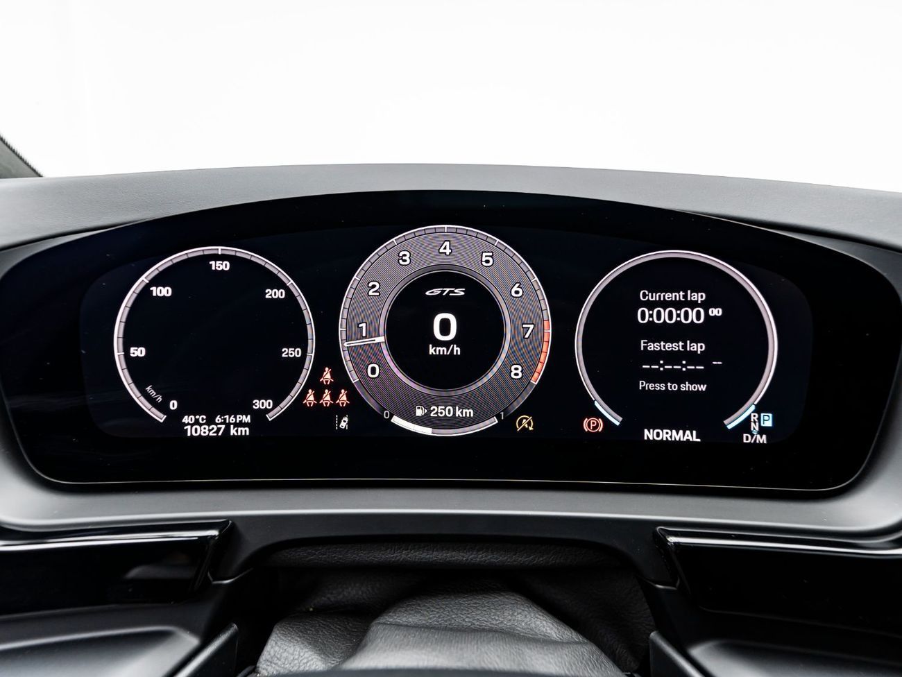 Porsche Cayenne 2025 Porsche Cayenne GTS Coupe, 2026 Porsche Warranty, GTS Interior, Low KMs, GCC