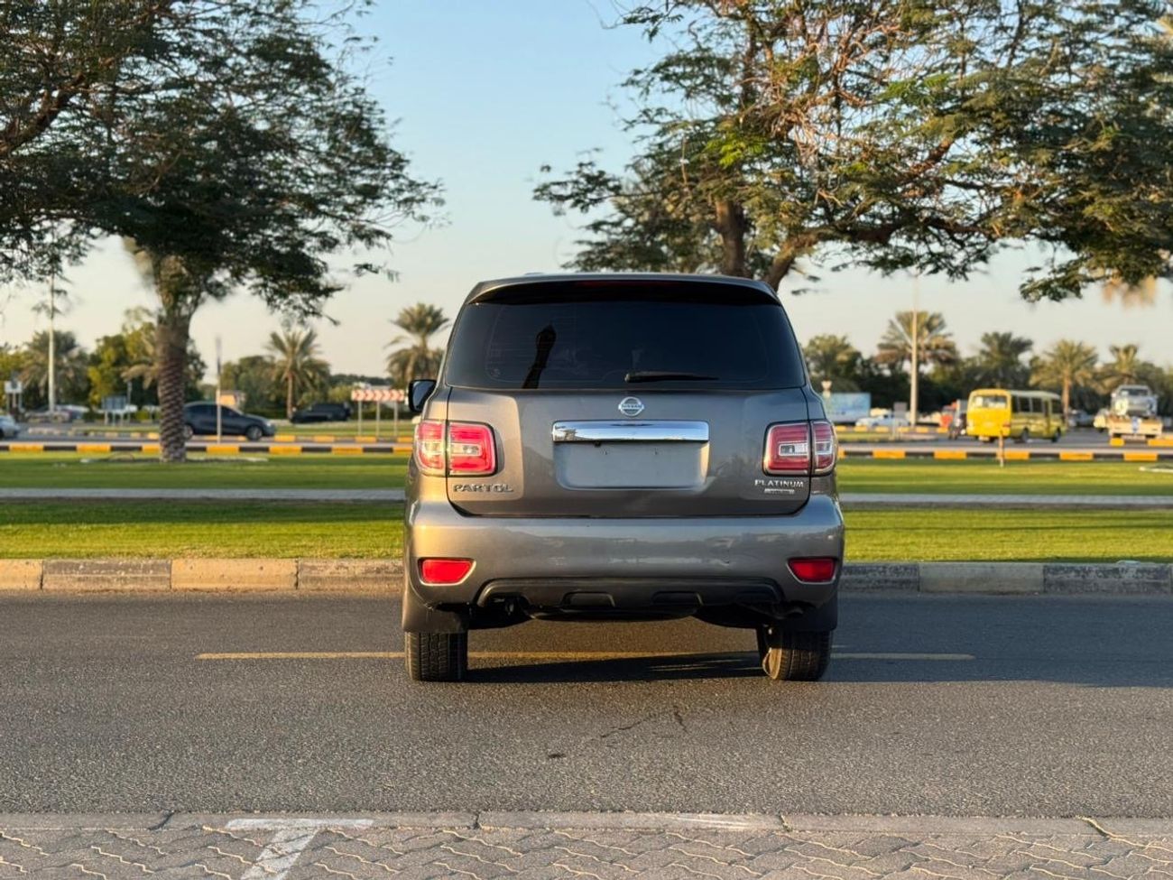 Nissan Patrol SE T3 5.6L