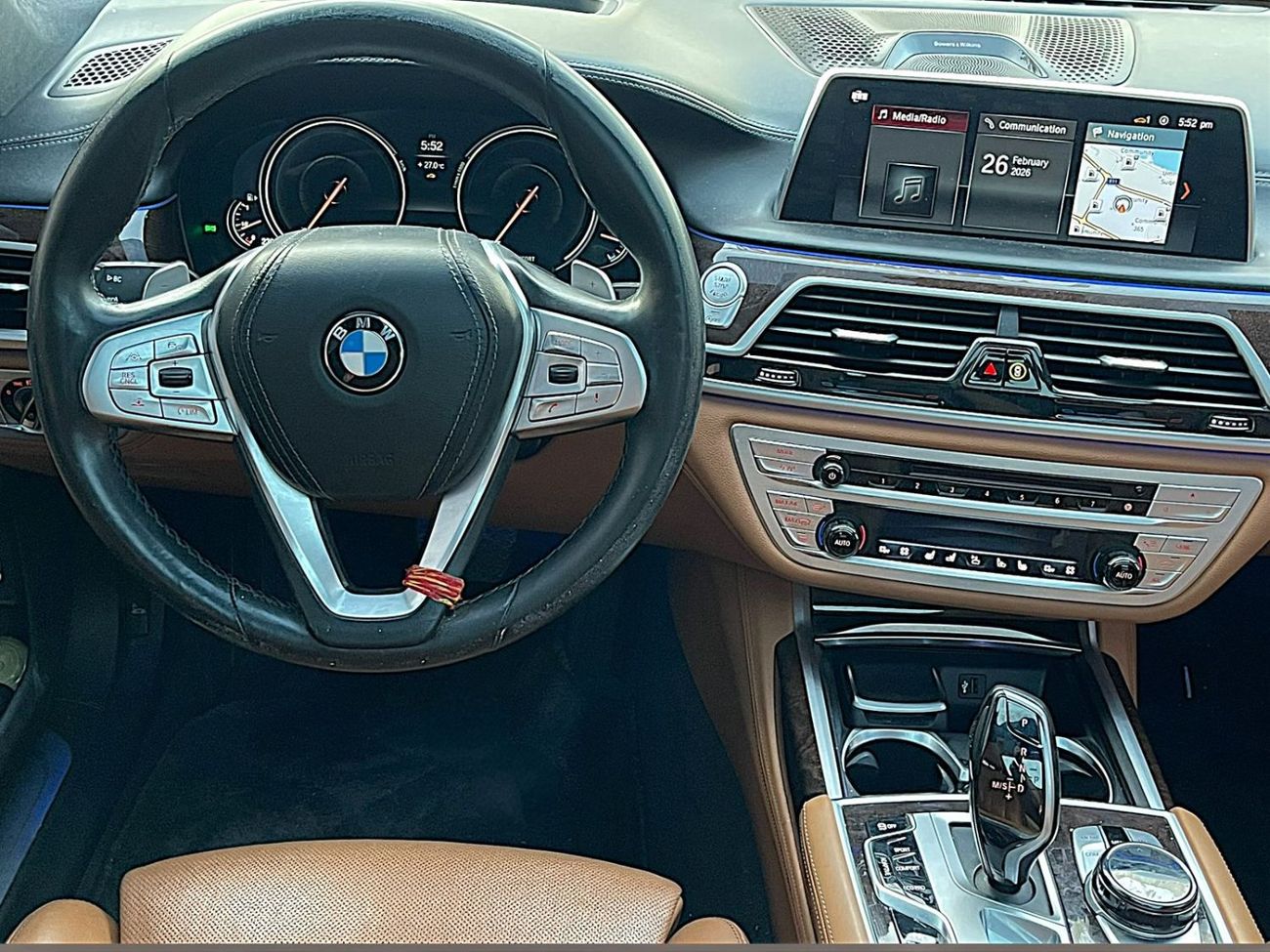 بي أم دبليو 750Li xDrive Executive 4.4L