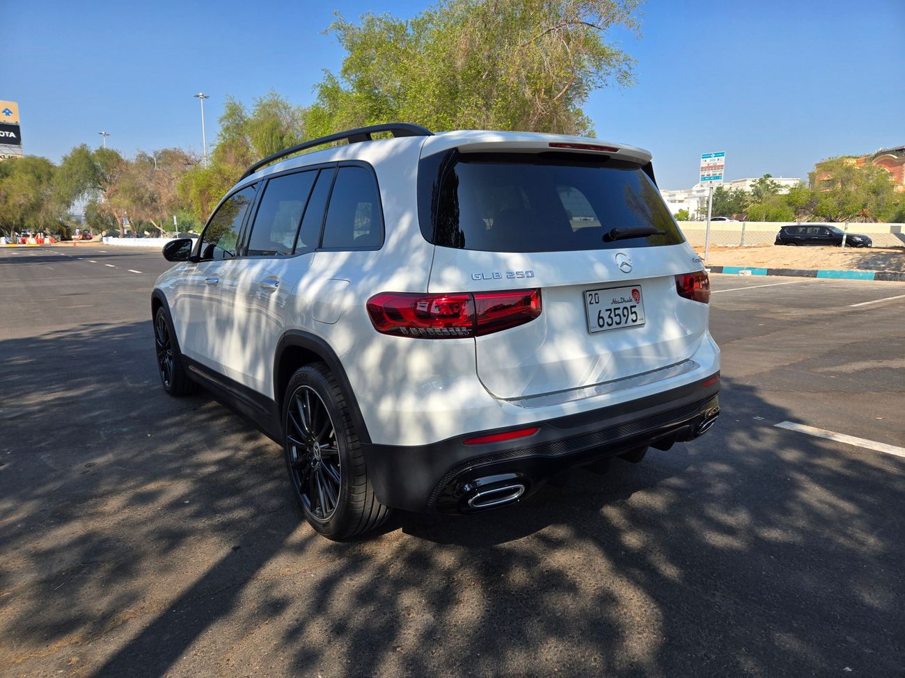 مرسيدس بنز GLB 250