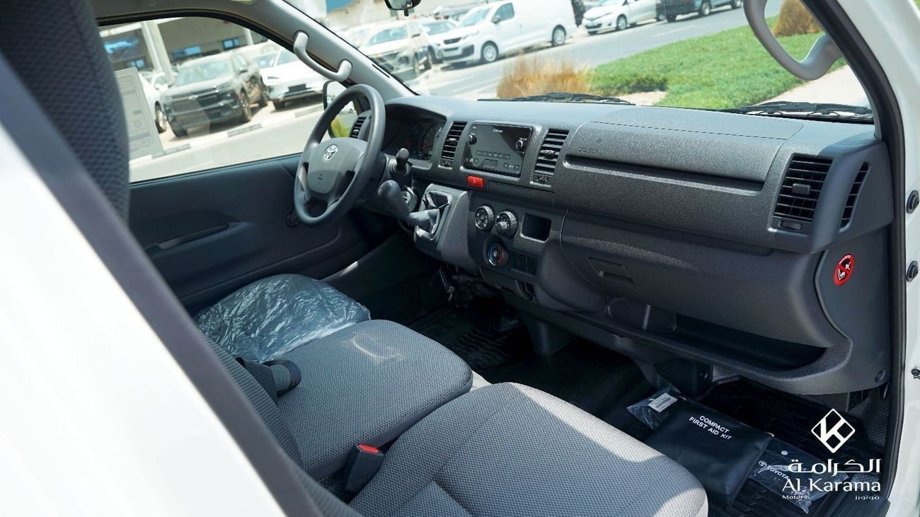 Toyota Hiace 2.7L Panel Van | RWD | 5-Door | GCC Specification | Toyota VAN