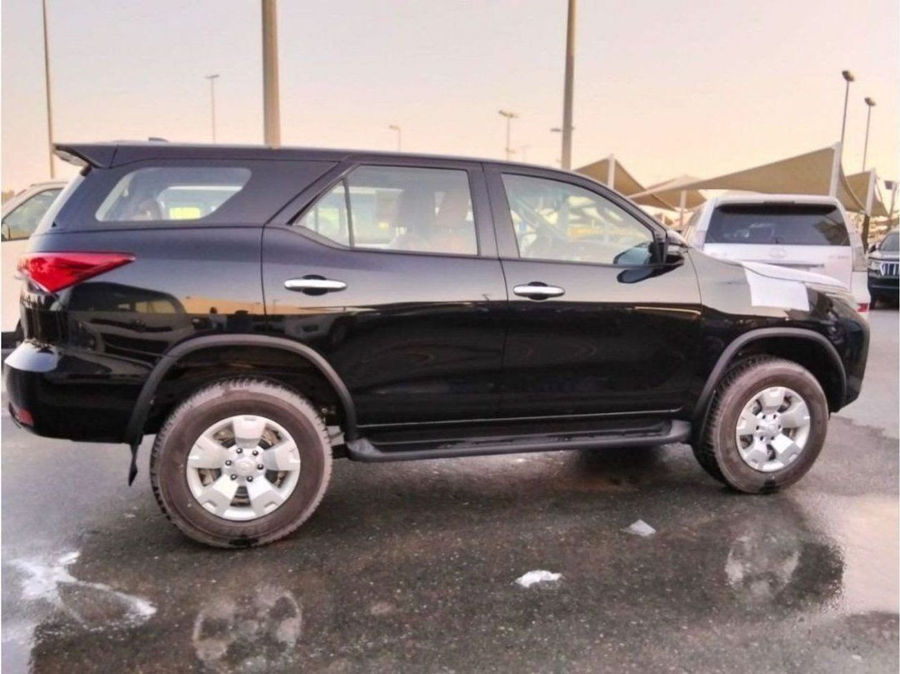 Toyota Fortuner GX1 2.4L