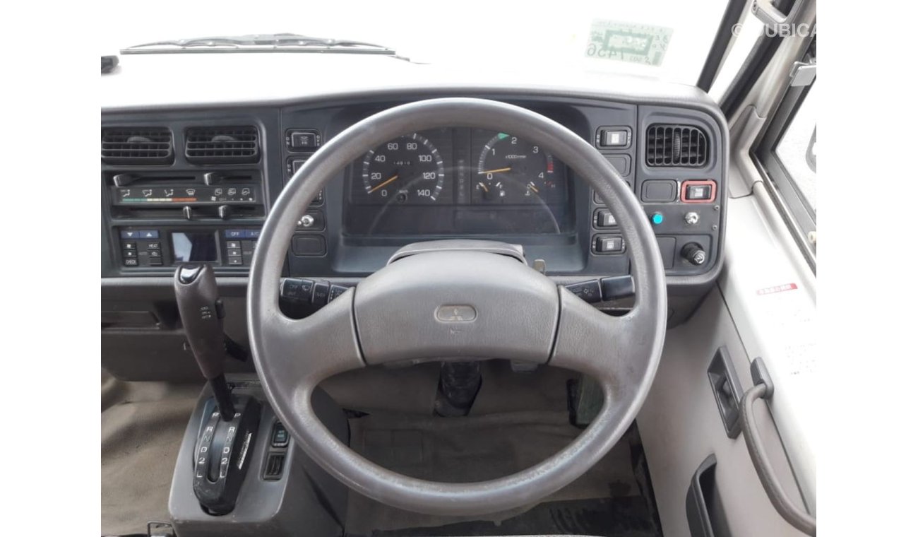 ميتسوبيشي روزا Mitsubishi Rosa RIGHT HAND DRIVE (Stock no PM 577 )